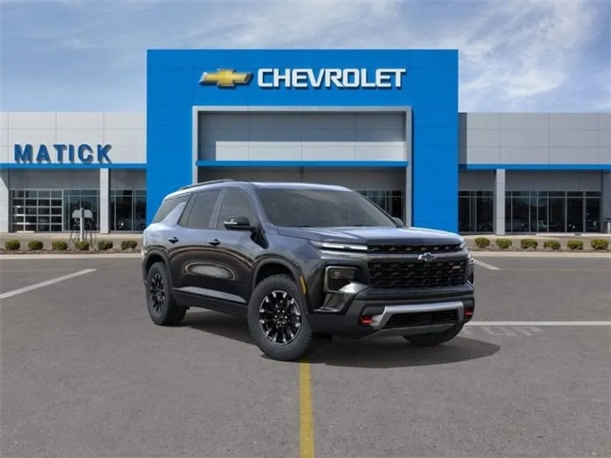 2026 Chevrolet Traverse Z71 photo 1