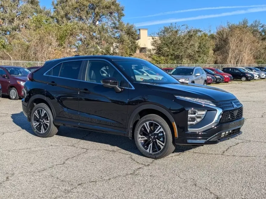 2025 Mitsubishi Eclipse Cross SEL photo 1