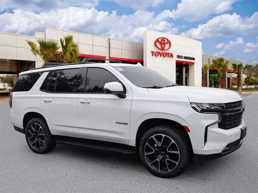 2023 Chevrolet Tahoe RST photo 1