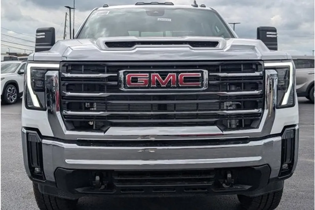 2025 Gmc Sierra 3500 HD SLE photo 1