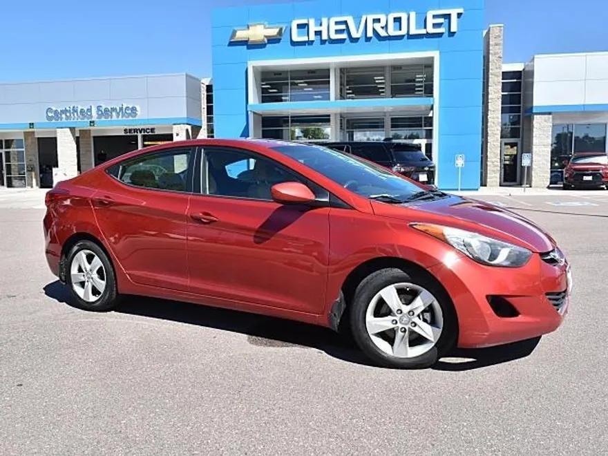 2013 Hyundai Elantra GLS photo 1