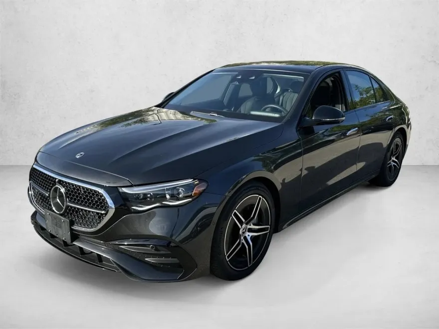 2025 Mercedes Benz E 450 4MATIC Sedan photo 1