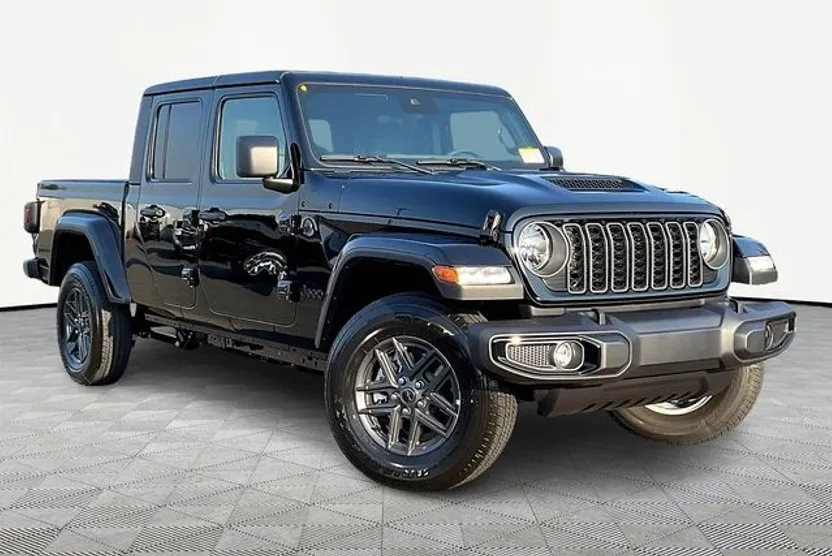 2025 Jeep Gladiator Sport S photo 1