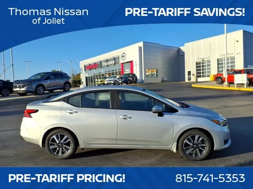2025 Nissan Versa SV photo 1