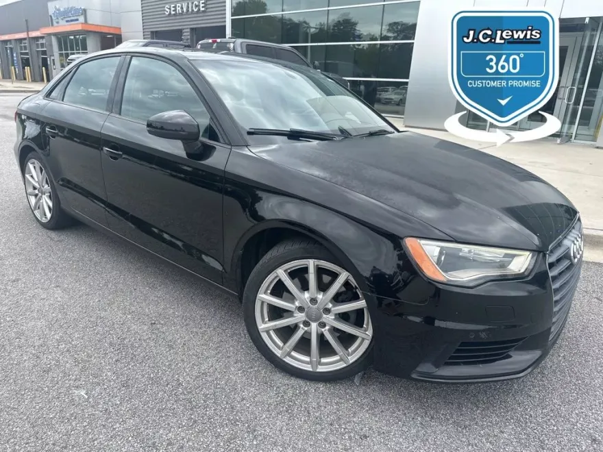 2016 Audi A3 1.8T Premium photo 1
