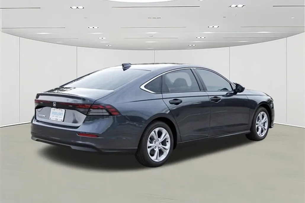 2025 Honda Accord LX photo 1