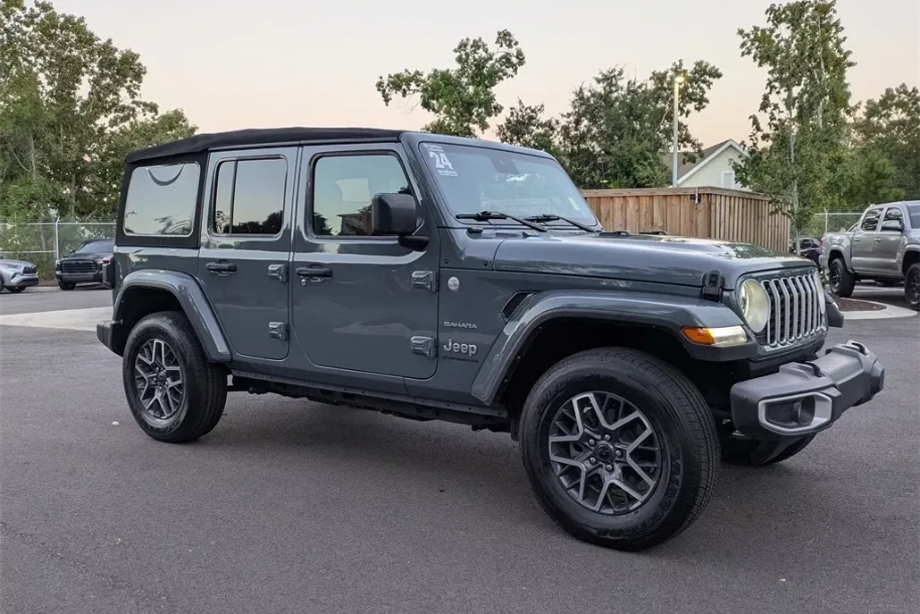2024 Jeep Wrangler Sahara photo 1