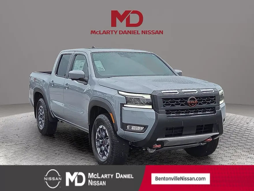 2025 Nissan Frontier Crew Cab PRO-4X photo 1