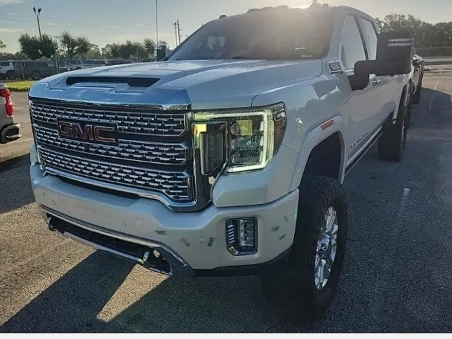 2022 Gmc Sierra HD Denali photo 1