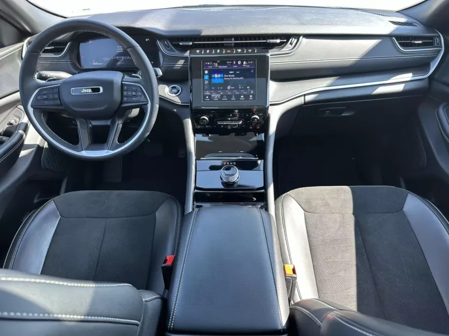 2023 Jeep Grand Cherokee Altitude X photo 1