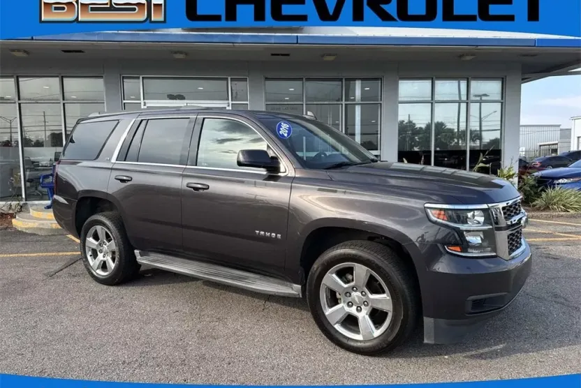 2016 Chevrolet Tahoe LS photo 1