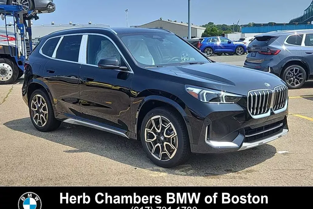 2025 Bmw X1 XDrive28i photo 1