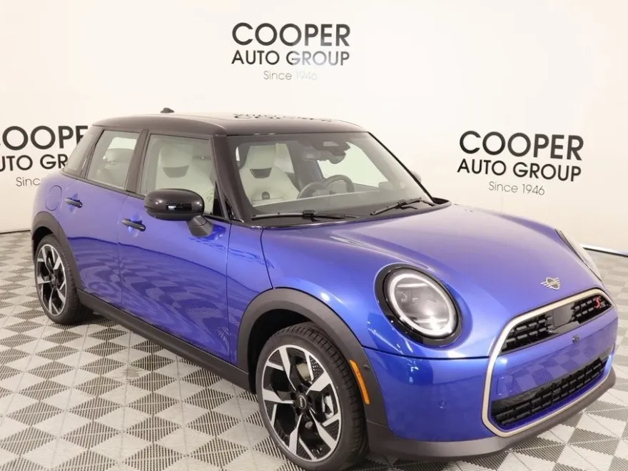 2025 Mini Cooper 4 Door Hardtop S photo 1