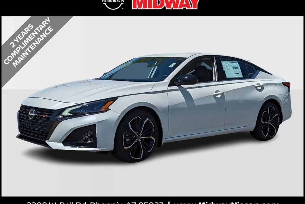 2025 Nissan Altima SR photo 1