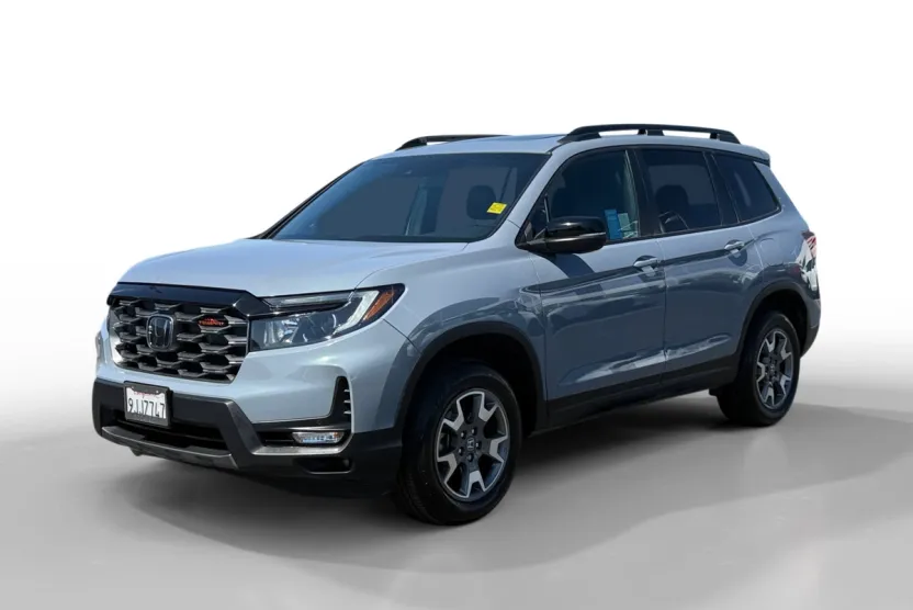 2023 Honda Passport TrailSport photo 1