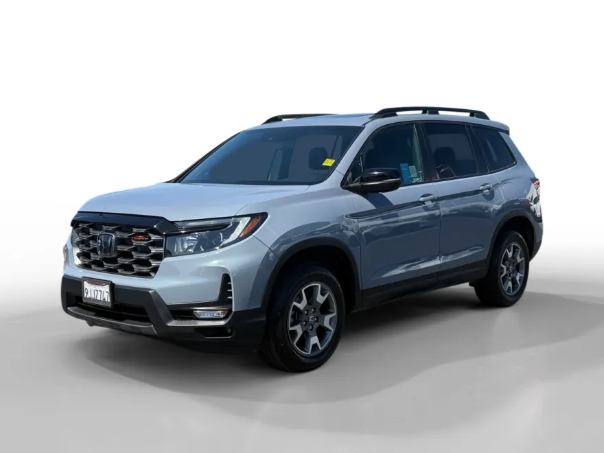 2023 Honda Passport TrailSport photo 1