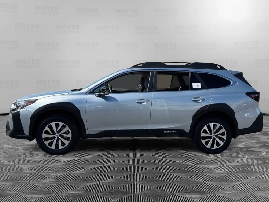 2024 Subaru Outback Premium photo 1