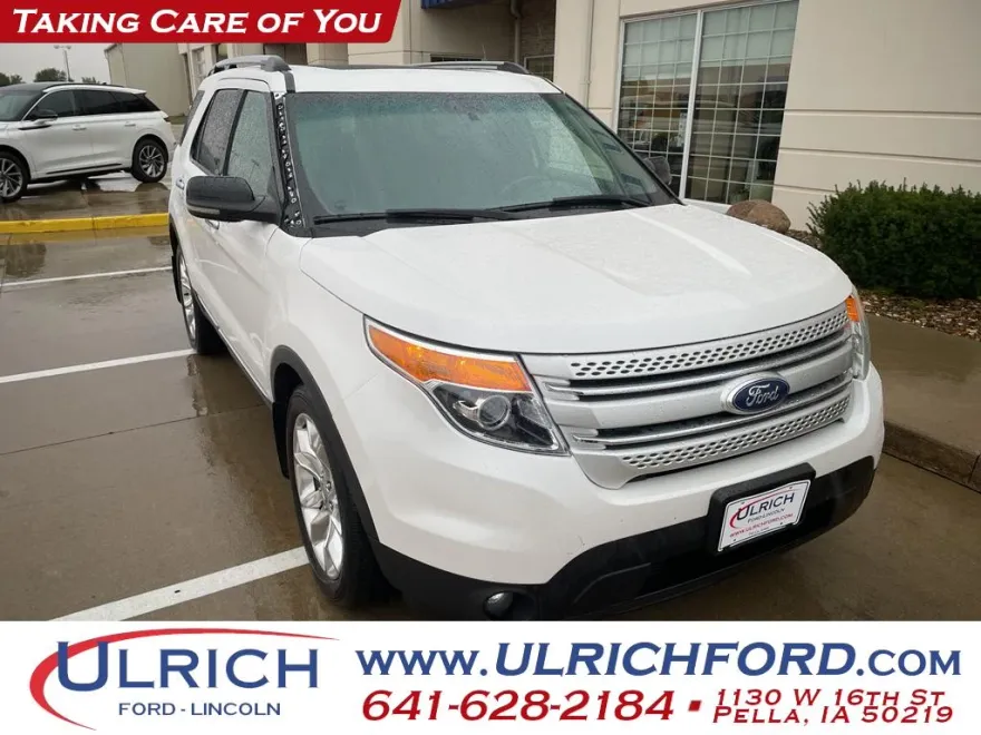 2011 Ford Explorer XLT photo 1