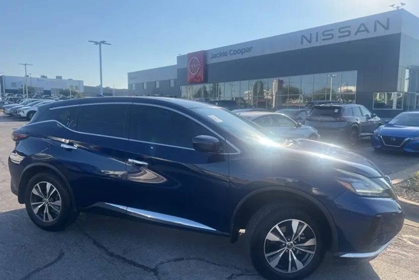 2020 Nissan Murano S photo 1