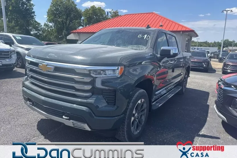 2026 Chevrolet Silverado 1500 High Country photo 1