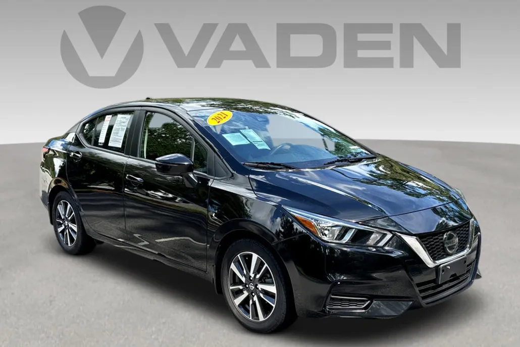 2021 Nissan Versa 1.6 SV photo 1
