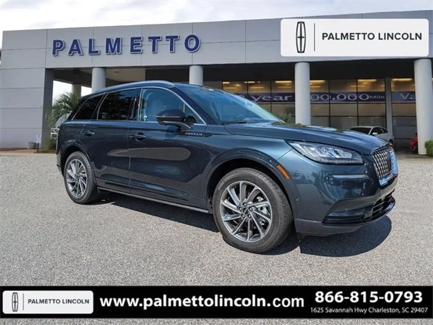 2022 Lincoln Corsair Grand Touring photo 1