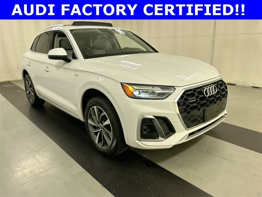 2022 Audi Q5 45 S line Premium photo 1