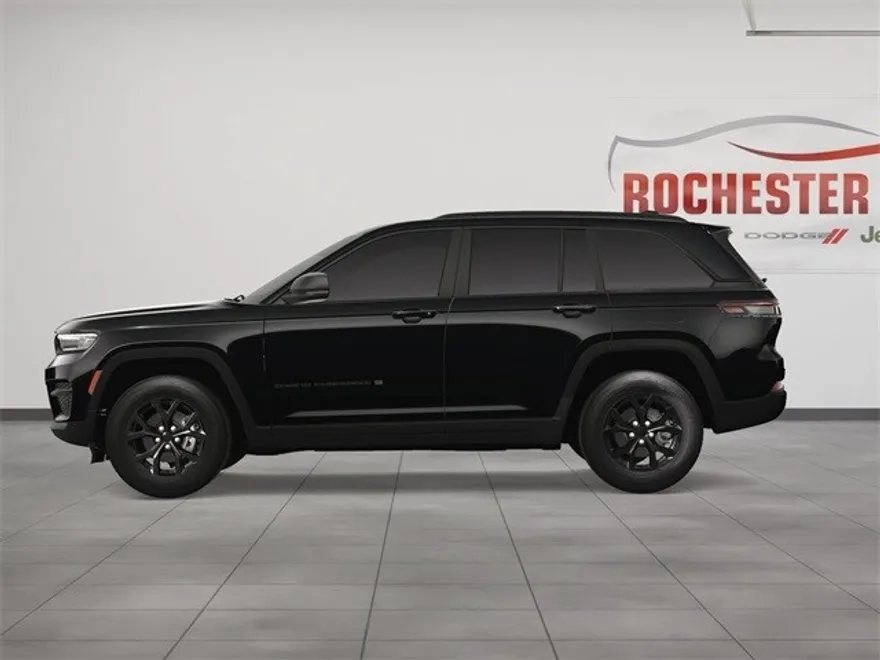 2025 Jeep Grand Cherokee Altitude photo 1