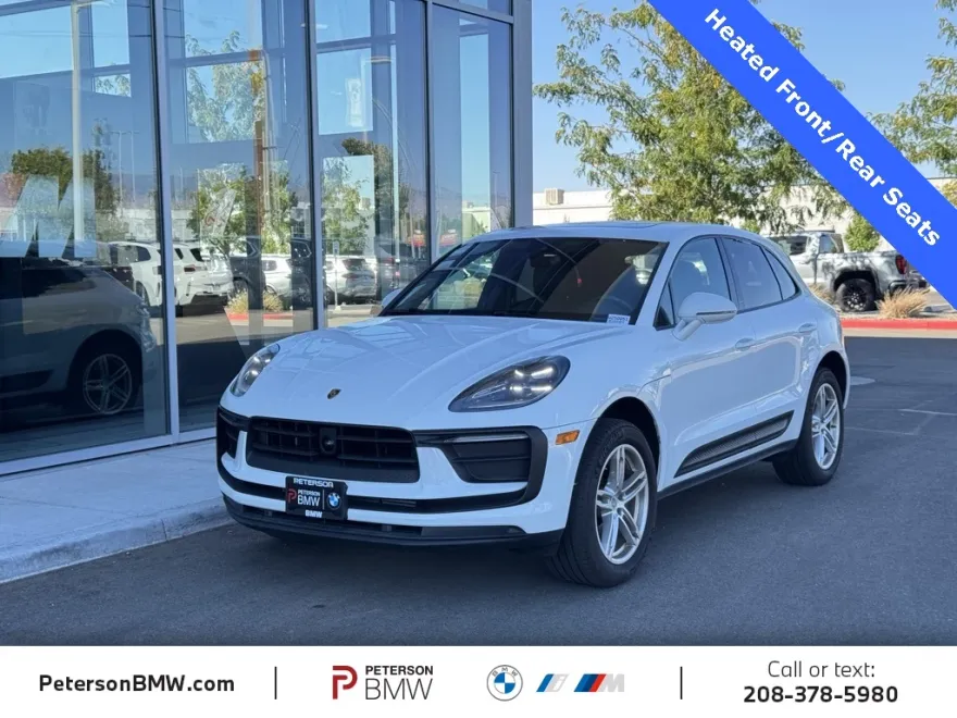 2024 Porsche Macan Base photo 1