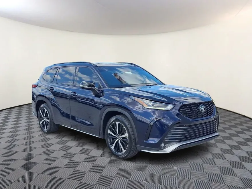 2022 Toyota Highlander XSE photo 1