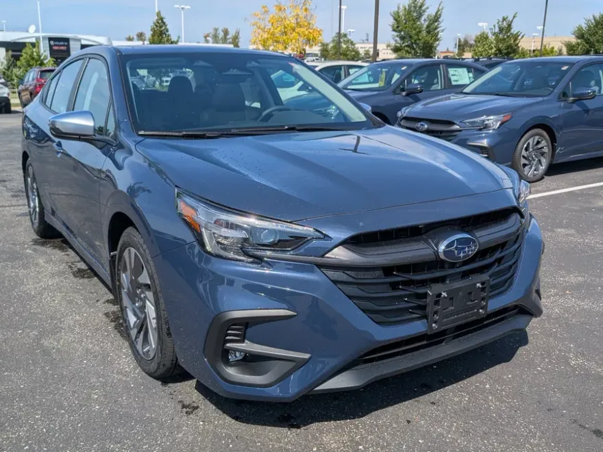 2025 Subaru Legacy Touring XT photo 1