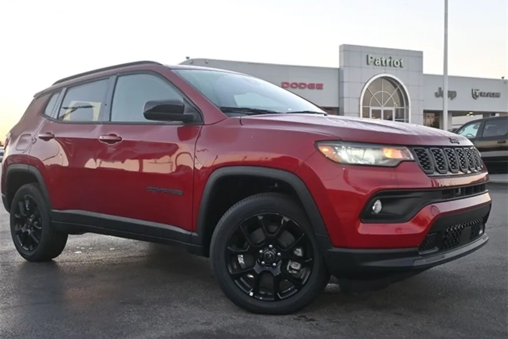 2026 Jeep Compass Latitude photo 1