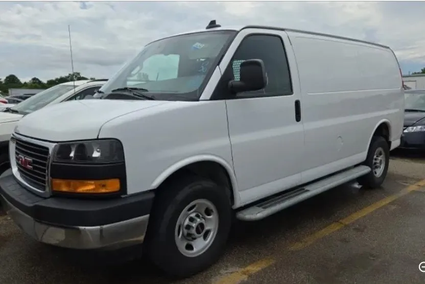 2023 Gmc Savana 2500 Cargo photo 1