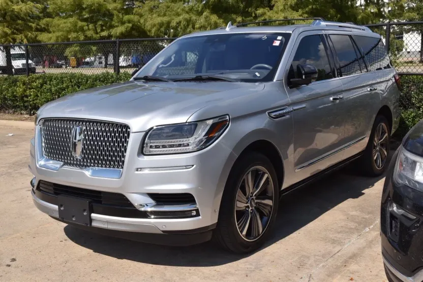 2019 Lincoln Navigator Reserve photo 1