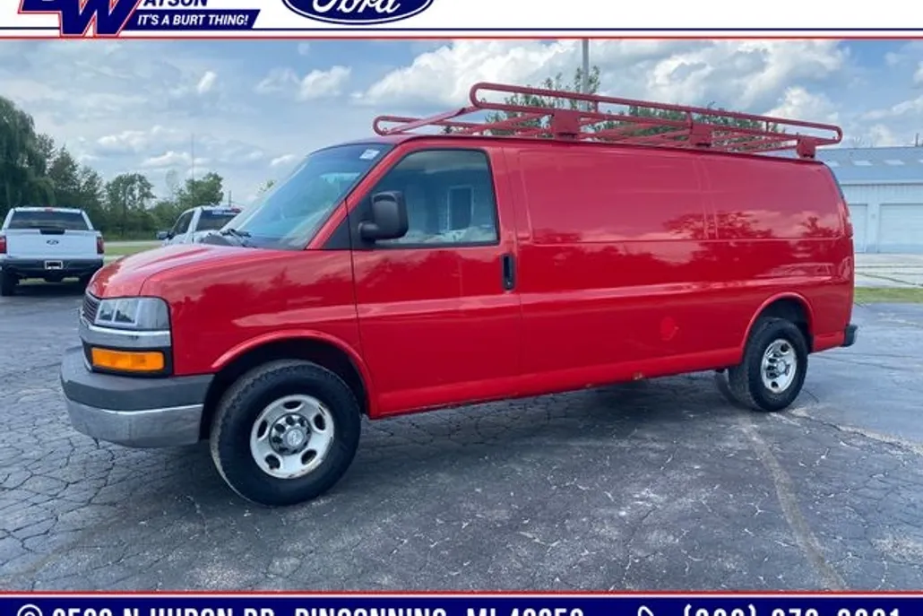 2014 Chevrolet Express 3500 Work Van photo 1