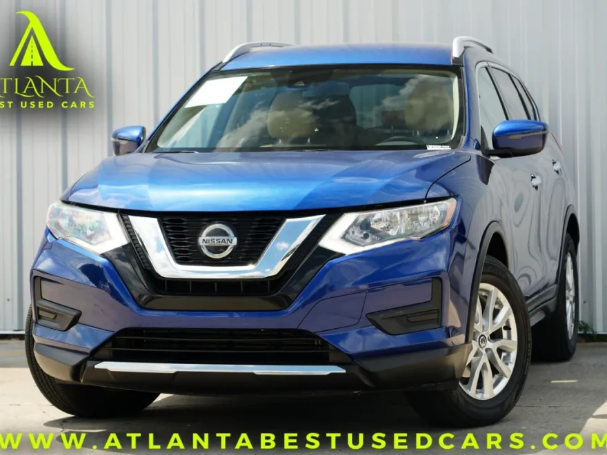 2020 Nissan Rogue SV photo 1