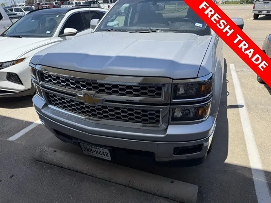 2015 Chevrolet Silverado 1500 LT photo 1