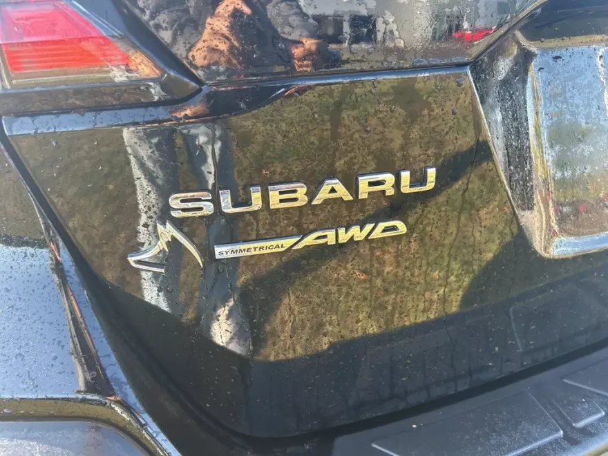 2025 Subaru Outback Premium photo 1