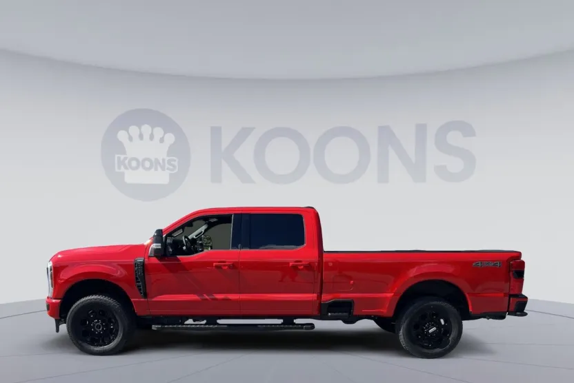 2025 Ford F-250 photo 1
