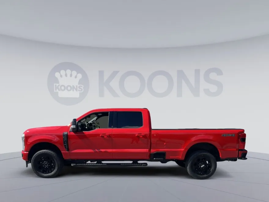 2025 Ford F-250 photo 1