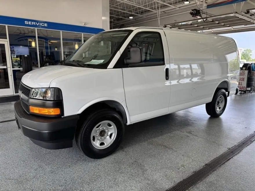 2025 Chevrolet Express Cargo 2500 Van photo 1