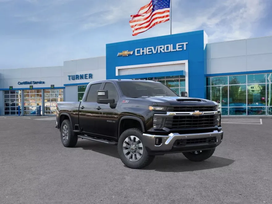 2025 Chevrolet Silverado LT photo 1