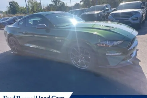 2022 Ford Mustang EcoBoost Premium photo 3