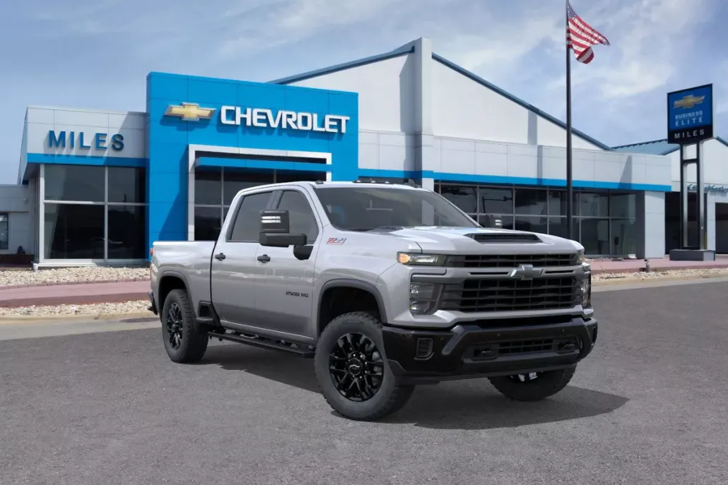 2026 Chevrolet Silverado 2500HD Custom photo 1