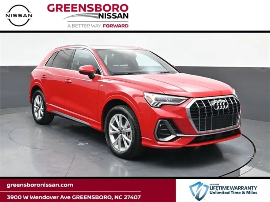 2024 Audi Q3 45 TFSI S line Premium photo 1