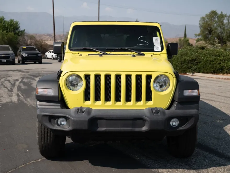 2023 Jeep Wrangler Sport S photo 1