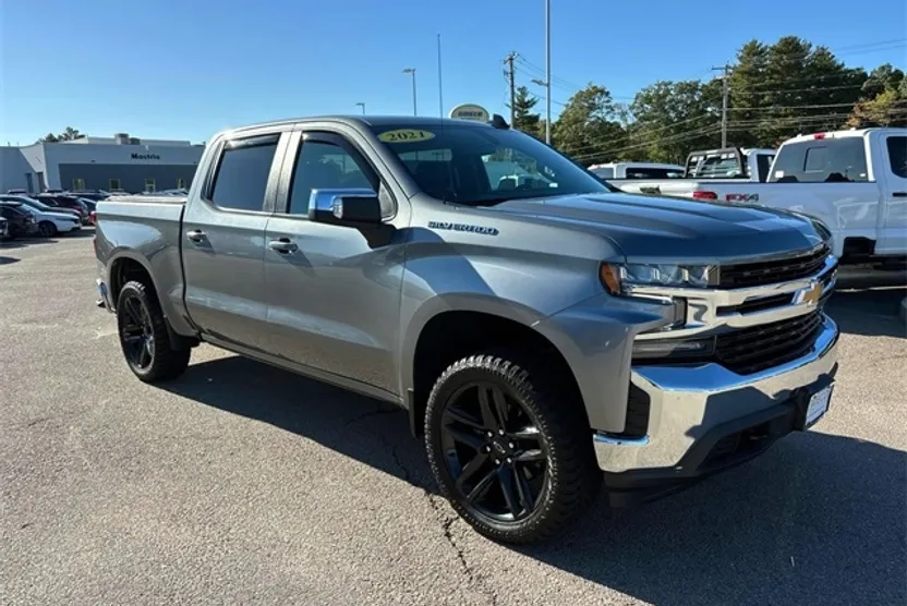 2021 Chevrolet Silverado 1500 LT photo 1