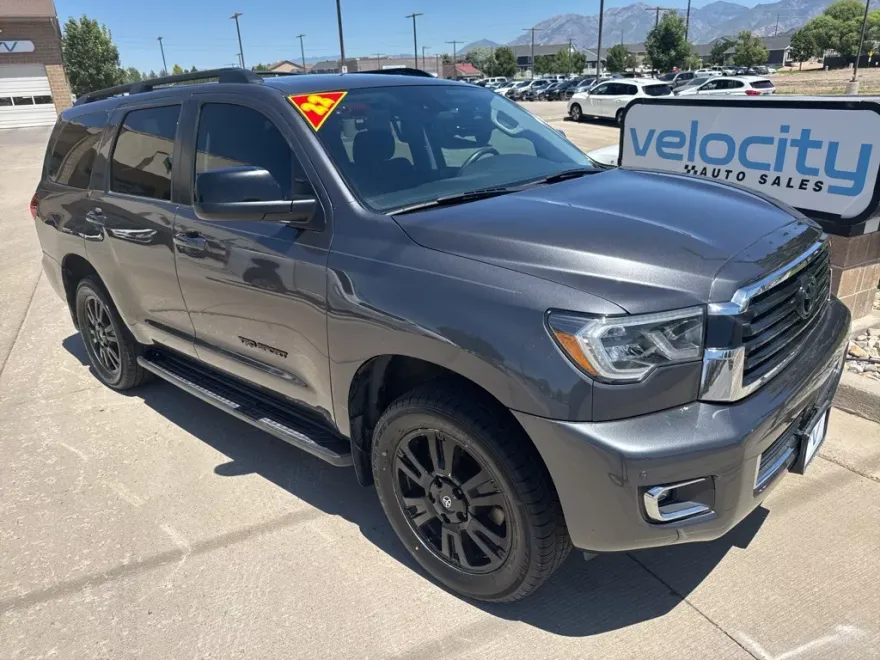 2022 Toyota Sequoia TRD Sport photo 1