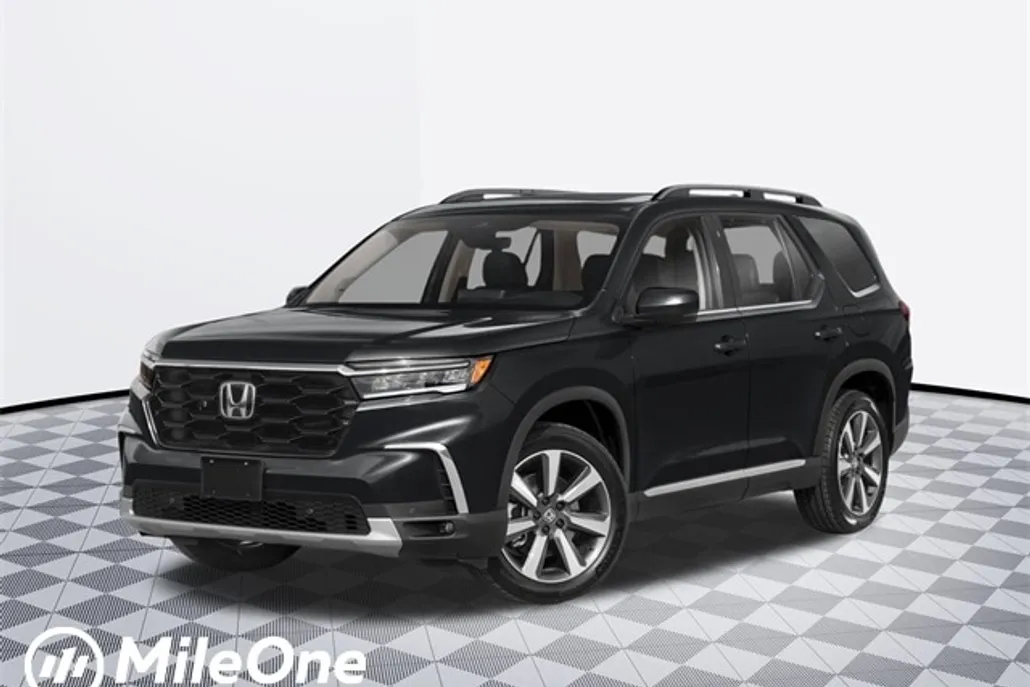 2025 Honda Pilot Touring photo 1