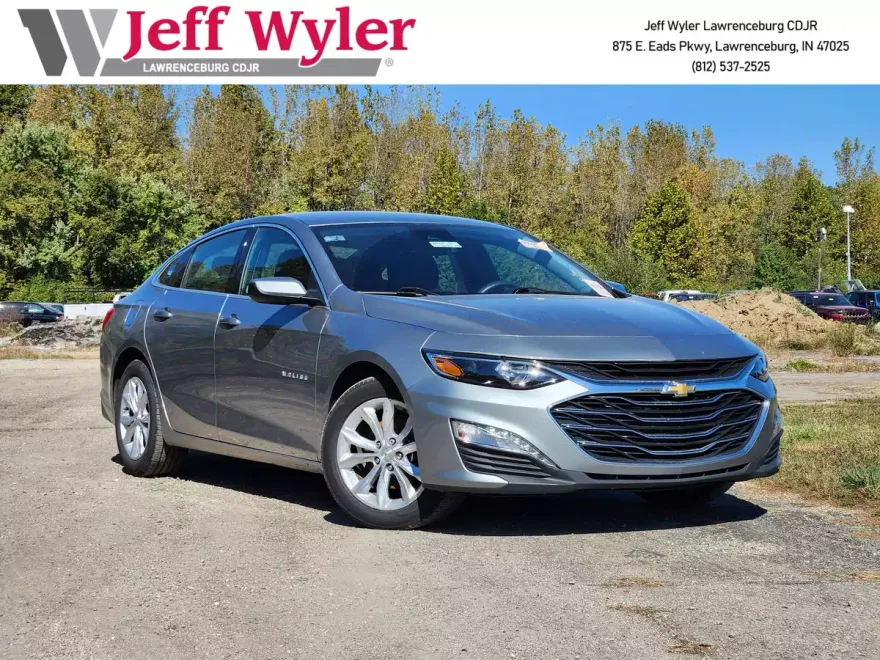2023 Chevrolet Malibu 1LT photo 1
